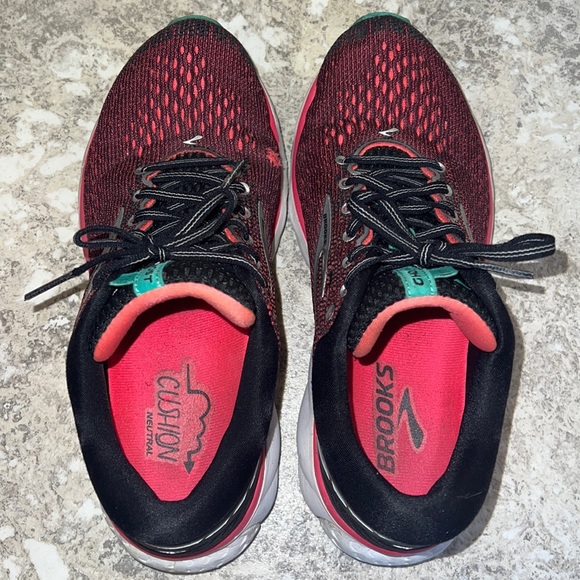 Brooks Ghost 11 women size 8 D 8 wide pink black white green - Picture 3 of 12